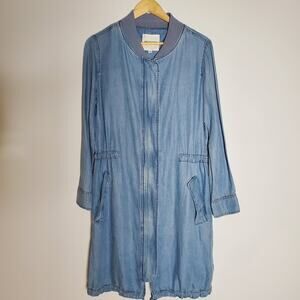 BB Dakota Nyla Lab Coat Tencel Chambray Zipper up Lightweight coat Size Small